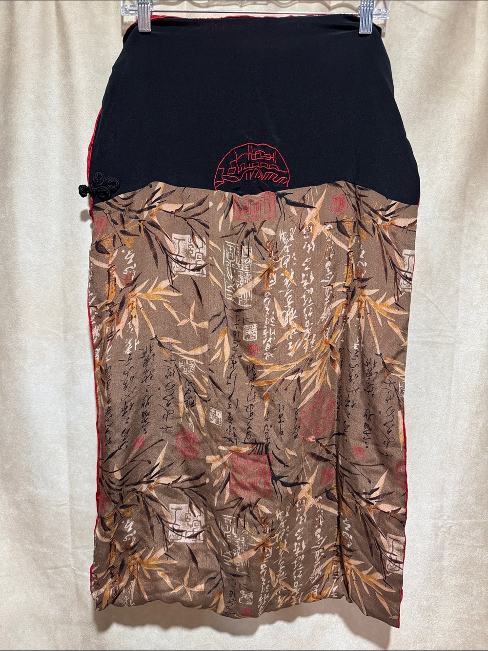 VTG Asian style silk scarf